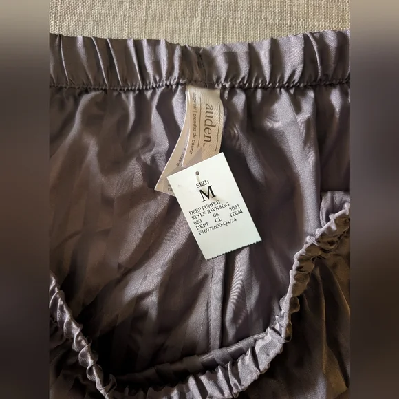 Auden‎ Women's Silk Shorts Sz M - Picture 4 of 4